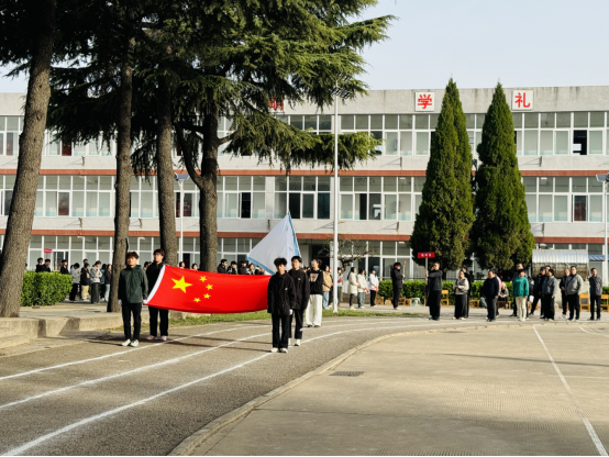逐夢賽場、青春綻放——三門峽市衛(wèi)學(xué)校2025年春季田徑運動會圓滿落幕